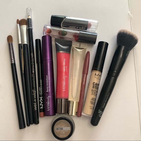 Other - Huge Makeup Lot